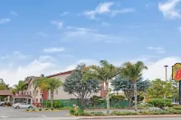 Super 8 by Wyndham Gilroy Hotel a Gilroy