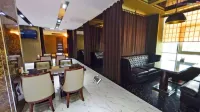 Artem Plaza Mini Hotel