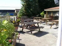 The WatersEdge, Canal Cottages Hotel a Uxbridge