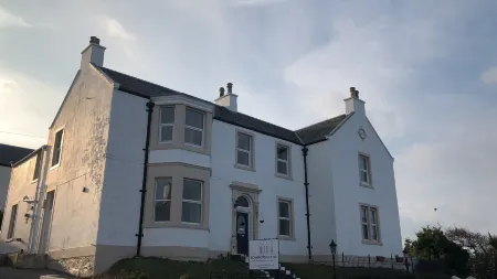 The Bowmore House Bed and Breakfast