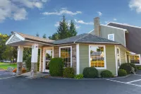 Capital Inn and Suites Hotels in Schodack