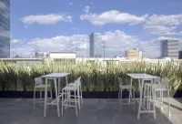 Isaaya Hotel Boutique by WTC