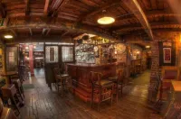 Silken Thomas Accommodation - Bares