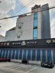 Asan Queens Hotels in Asan-si