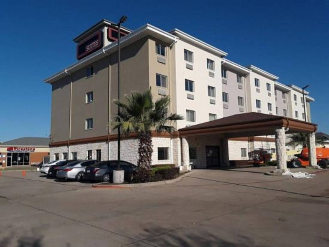 hotels in grand prairie tx on i 20