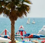 Wave Apartments
