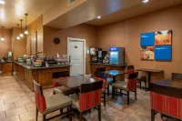 Comfort Inn & Suites Ukiah Mendocino County Hotels in Hopland