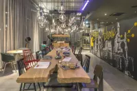 Moxy Munich Messe Hotels in Aschheim