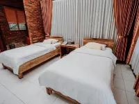 Joglo Ayem Tentrem Hotels in Kalasan