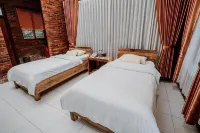 Joglo Ayem Tentrem Các khách sạn ở Kalasan