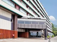 ホテルニューさがみや 糸川遊歩道周辺のホテル