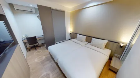 LeGreen Suite Sudirman