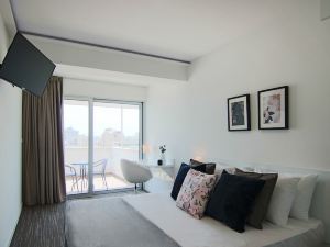 Phaedrus Living: Luxury Suite Nicosia 508