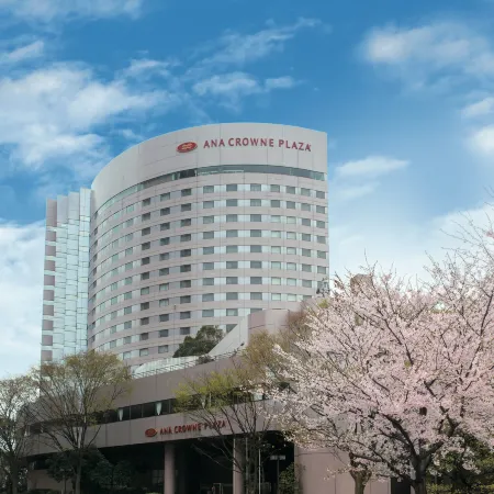 ANA Crowne Plaza KANAZAWA by IHG Отели рядом с достопримечательностью «Концертный зал Ishikawa Ongakudo»