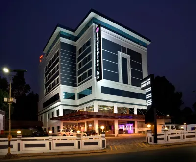Hotel Indraprastha 코덩고어 데비 템플 주변 호텔