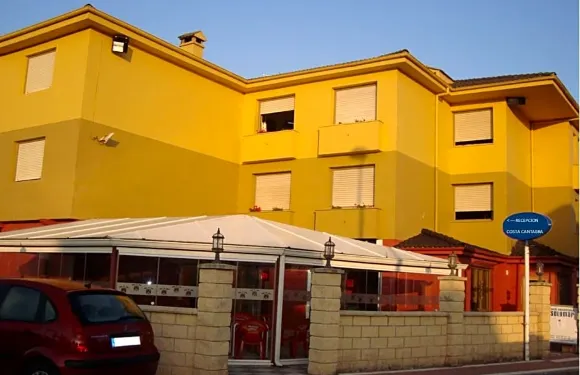 坎塔布拉海岸酒店