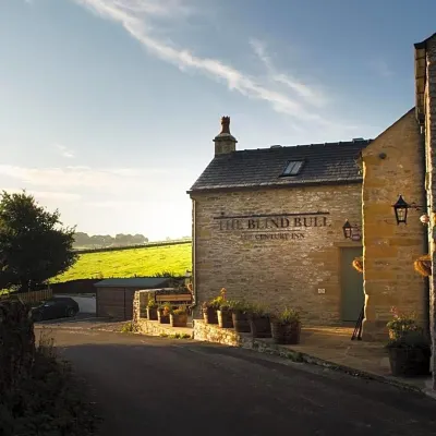 The Blind Bull Hotels in Castleton