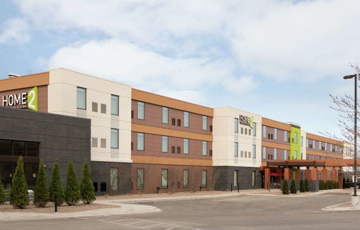 Home2 Suites by Hilton - Milwaukee Airport