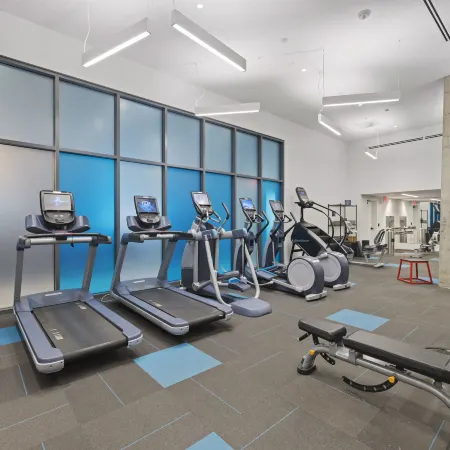 Placemakr Marymount Ballston Arlington, Apartments by Hilton Отели рядом с достопримечательностью «Арлингтон-хаус»