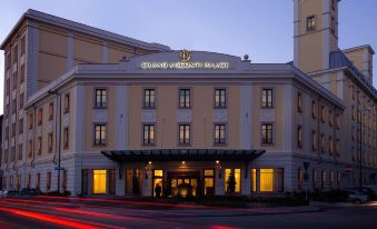 Grand Visconti Palace