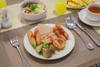 普吉島鮑曼卡薩飯店 - 早餐