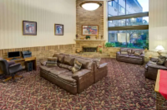 Holiday Inn INDIANAPOLIS - AIRPORT AREA N by IHG