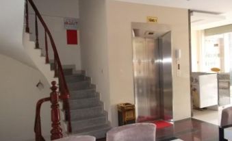 Phu Nhuan New Hotel Hanoi