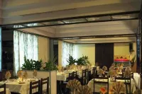 Sivaranjani Hotel - breakfast