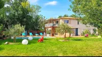 Villa Alyzea Hotels in Nezignan-l'Eveque