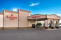 Ramada Plaza by Wyndham Gillette Conference Center Hotels near Campbell County Rockpile Museum