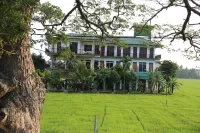 Serene Park Hotel by Ark Hotel dekat Manik Stupa