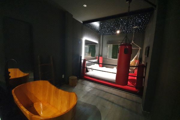 Language Exchange Hotel 3_4