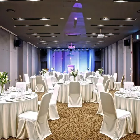 ON City Hotel