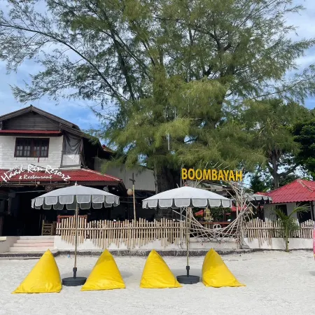 Haadrin Resort