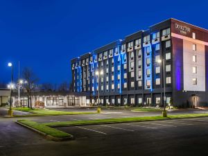 DoubleTree by Hilton Monroe Township Cranbury