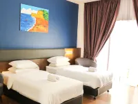 Scout Inn Hotels near Marine Park