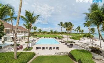 Luxury 5-Room Modern Villa with Movie Theater at Exclusive Punta Cana Golf and Beach Resort