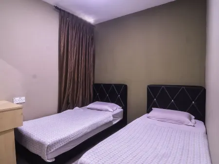 Spot on 89630 Hilltop Room