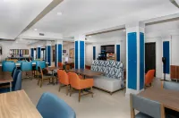 Holiday Inn Express & Suites Jacksonville - Atlantic Beach Hotels in Atlantic Beach