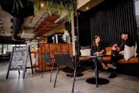 Blackbrick Sandton One - Bãi đậu xe