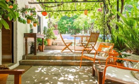 At Home in Malaga Stay & Solo Travellers