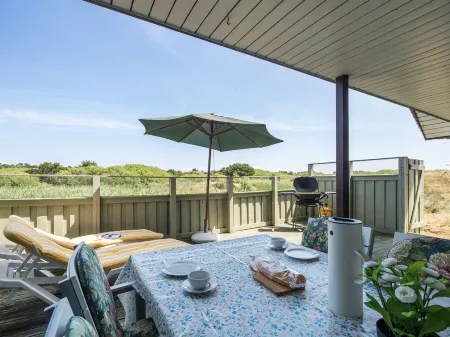 "Inra" - 400m from the Sea Отели в г. Фанё