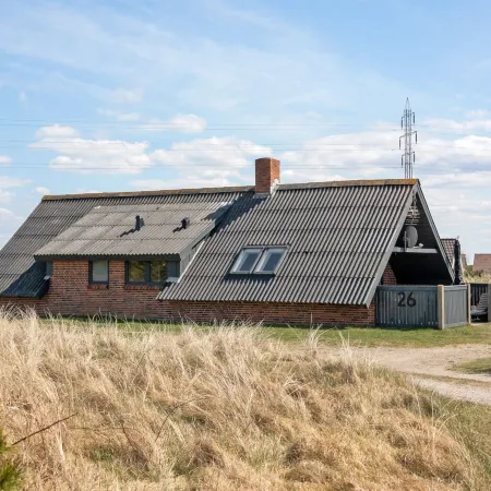 "Wulfhild" - 800m from the Sea