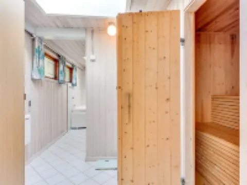 "Eliane" - 4km from the Sea