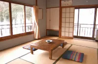 Minsyuku Azumayaso Hotels in Tanabe