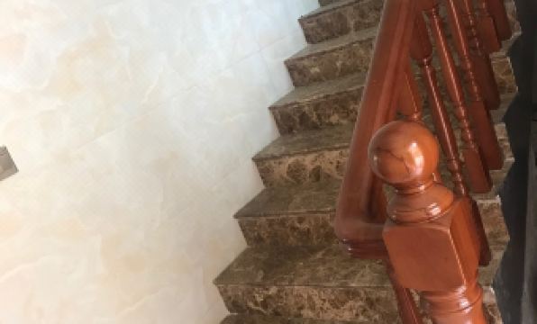 Chang sha qing er te se min su - Housity