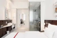 Ruby Leni Hotel Dusseldorf