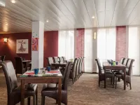 The Originals City, Hôtel le Forum, Strasbourg Nord Hotels in Schiltigheim