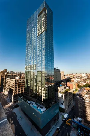 The Dominick Hotel Отели рядом с достопримечательностью «Fulton Center»