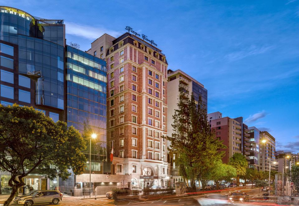 hotel overview picture